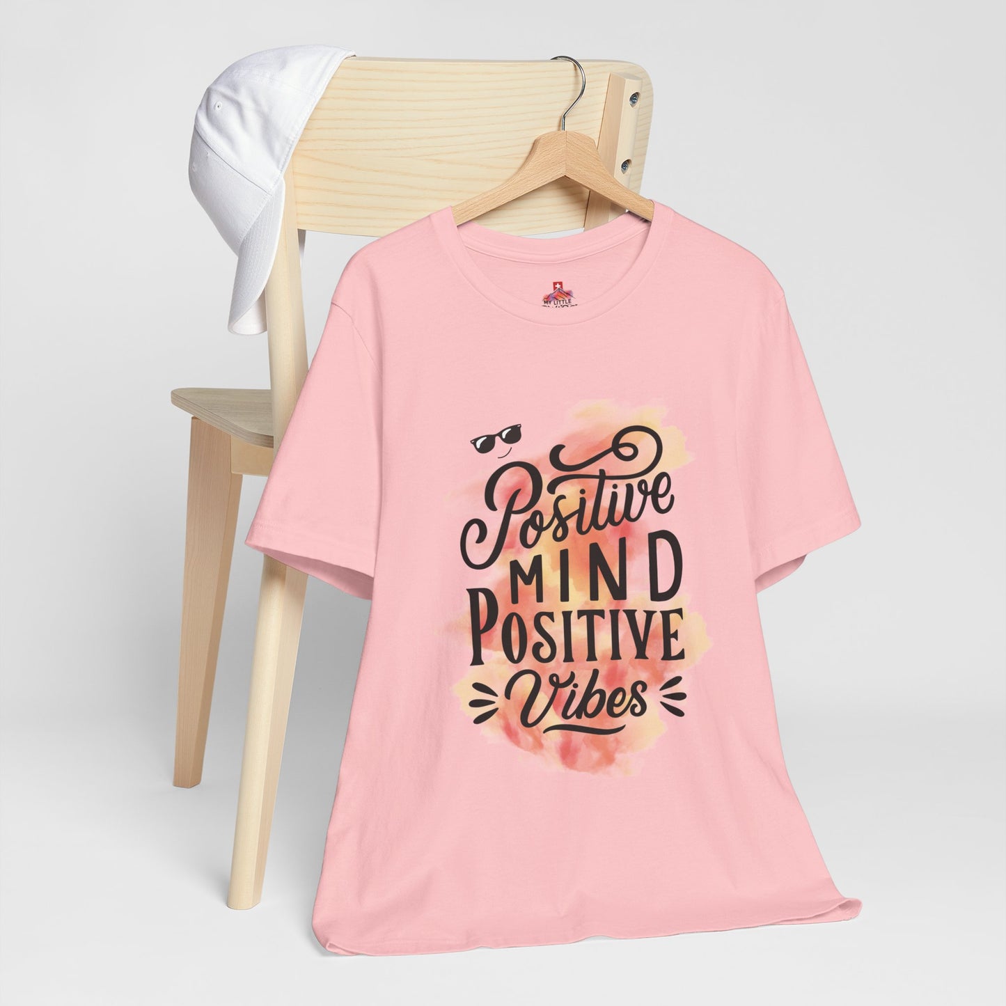 T-shirt unisexe "PositiveMind, Positive Vibes" !