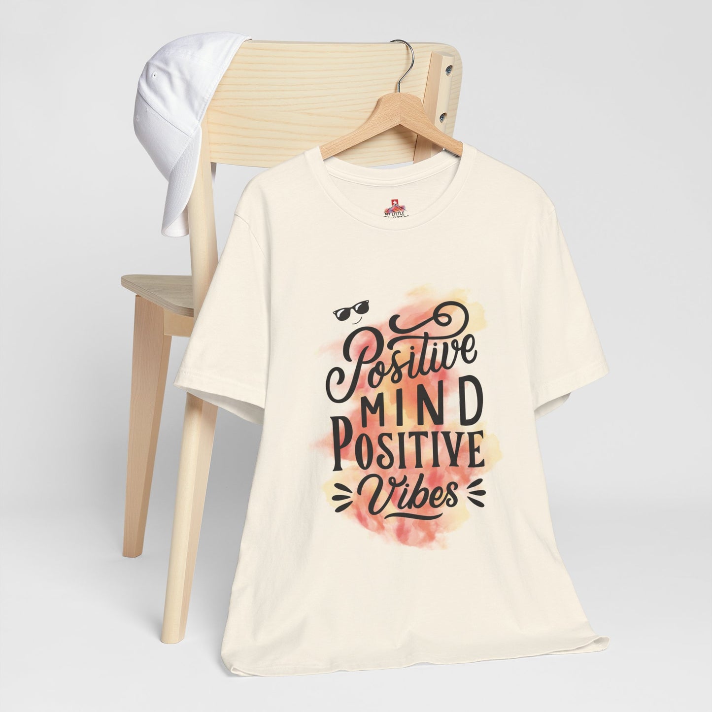 T-shirt unisexe "PositiveMind, Positive Vibes" !
