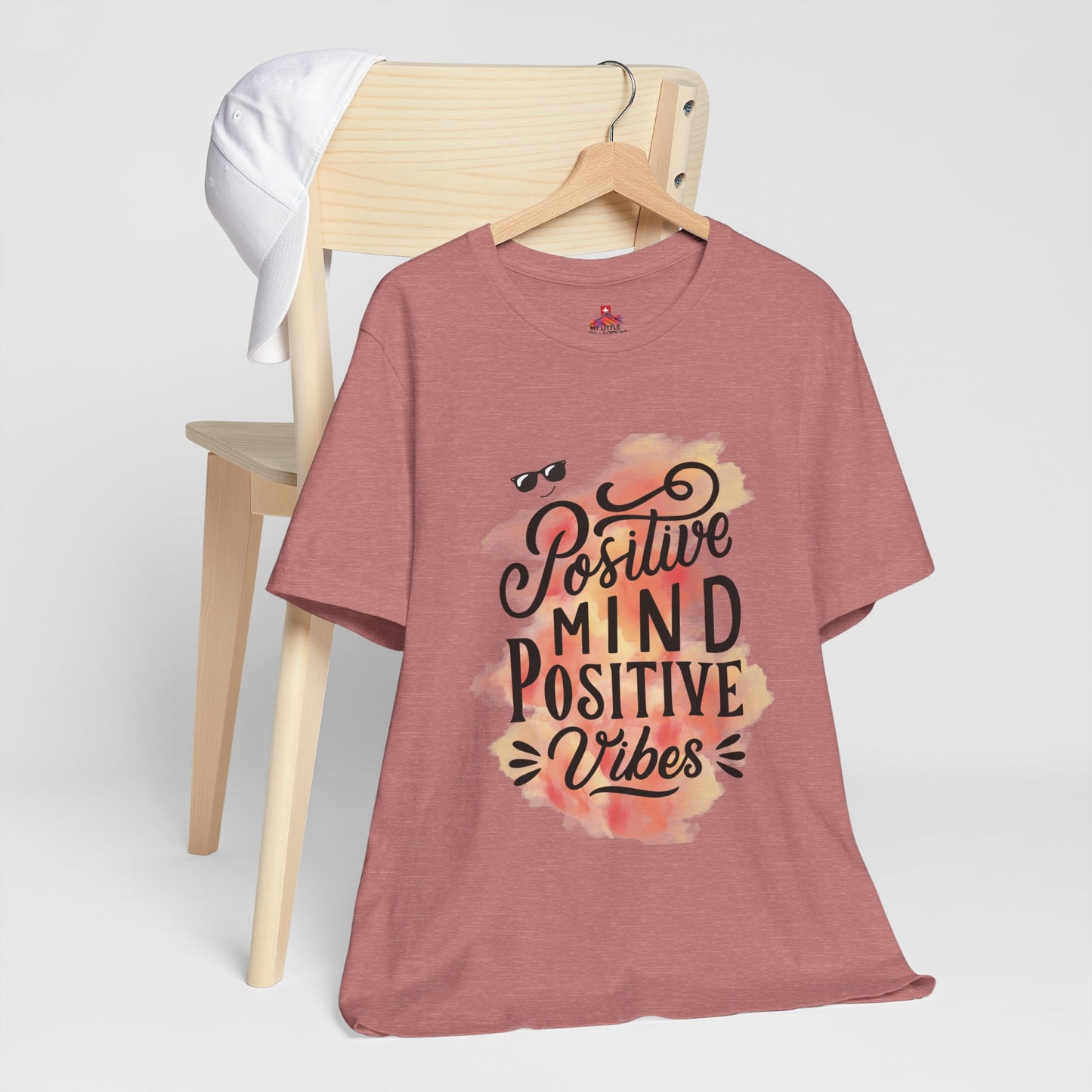 T-shirt unisexe "PositiveMind, Positive Vibes" !