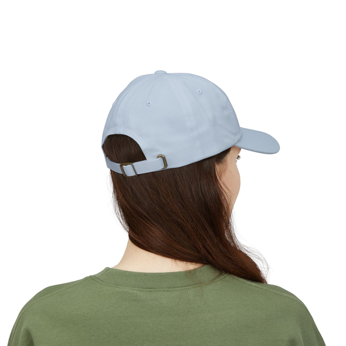 Casquette Alpine Brodée : Rejoignez le Club des Sommets Suisses ! (versions couleurs claires)
