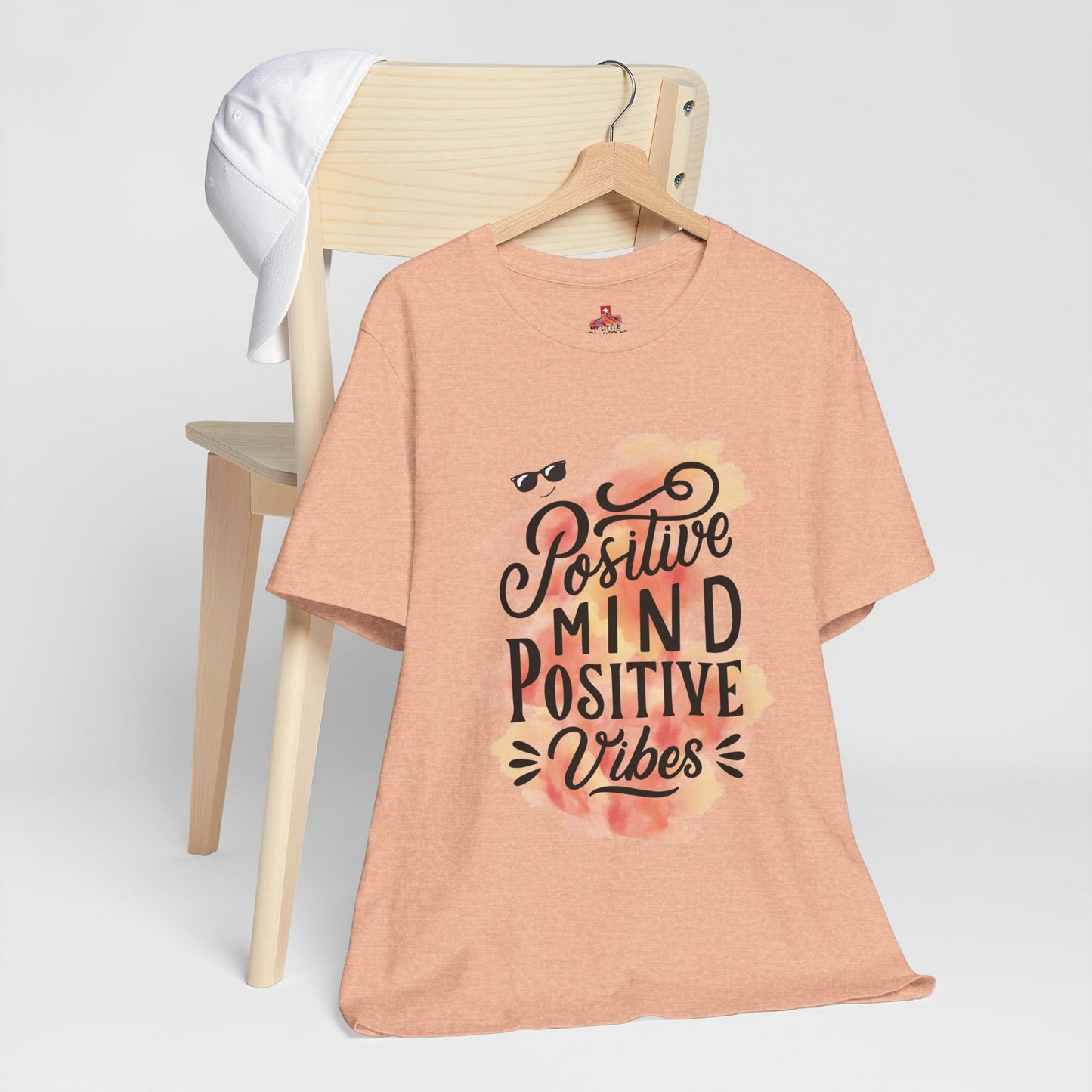 T-shirt unisexe "PositiveMind, Positive Vibes" !