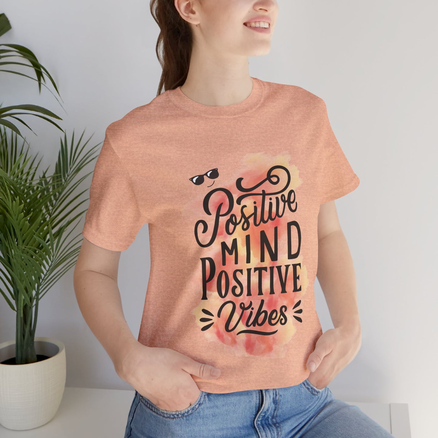 T-shirt unisexe "PositiveMind, Positive Vibes" !